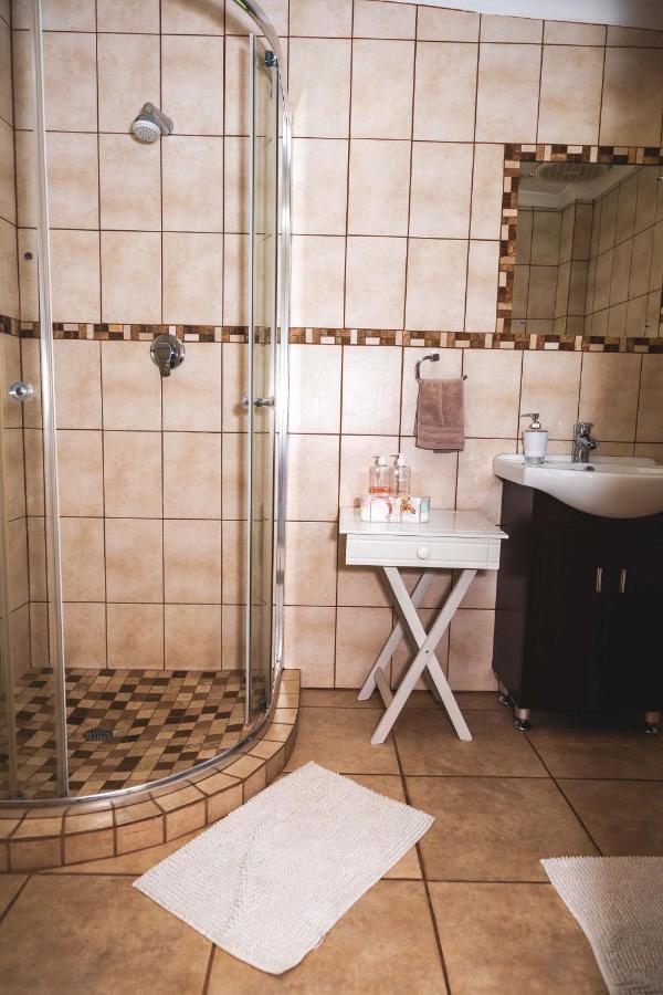 Be My Guest Bed and Breakfast Upington Eksteriør billede